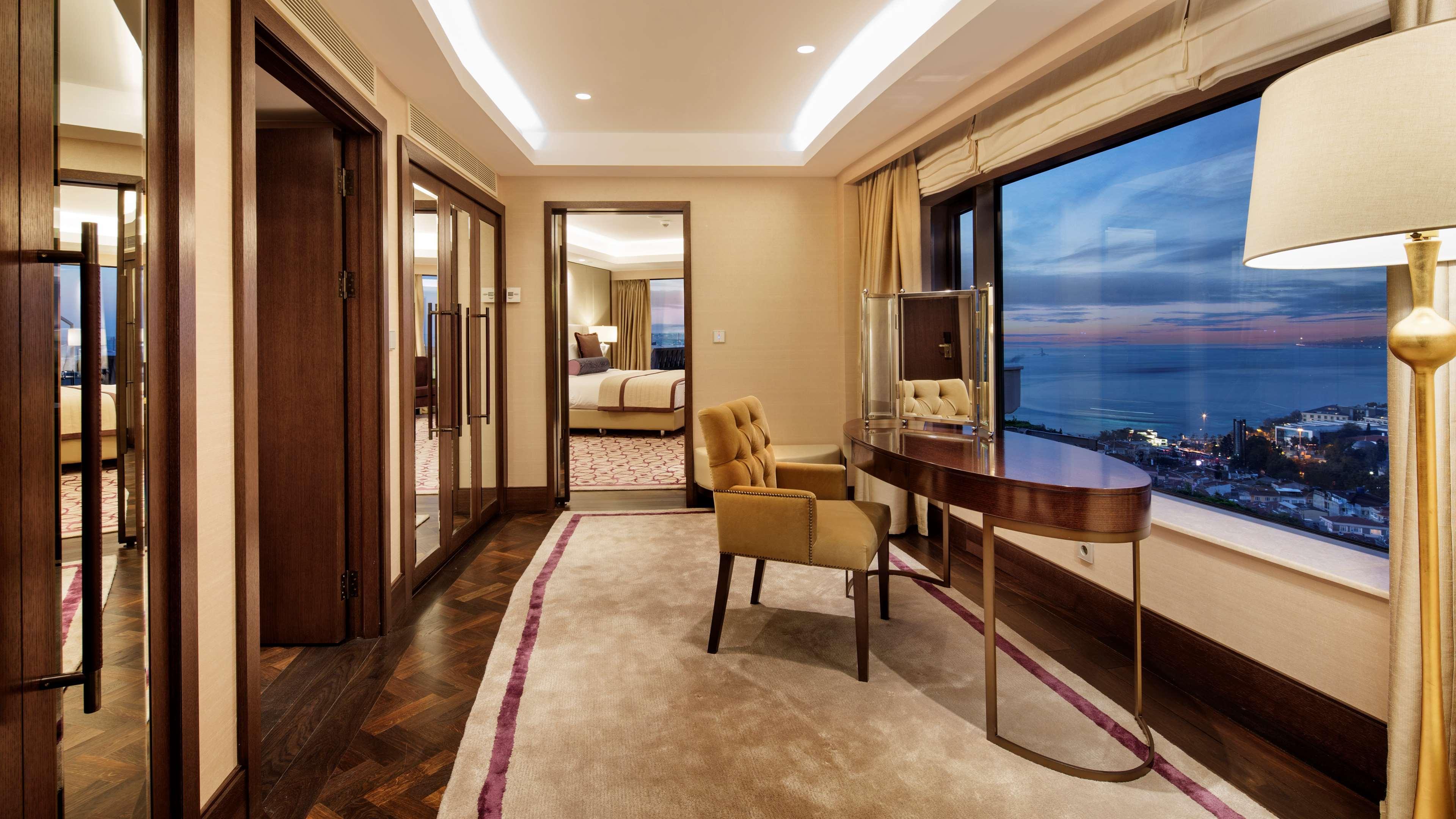 Conrad Bosphorus 5* Стамбул